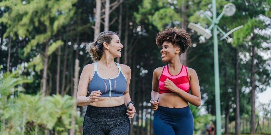 Comfort And Support: Why Every Active Woman Needs A Sports Bra?