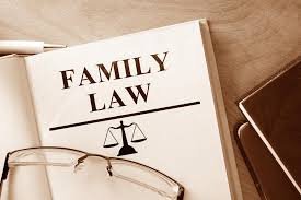 The Role of a Family Law Attorney in Divorce Proceedings